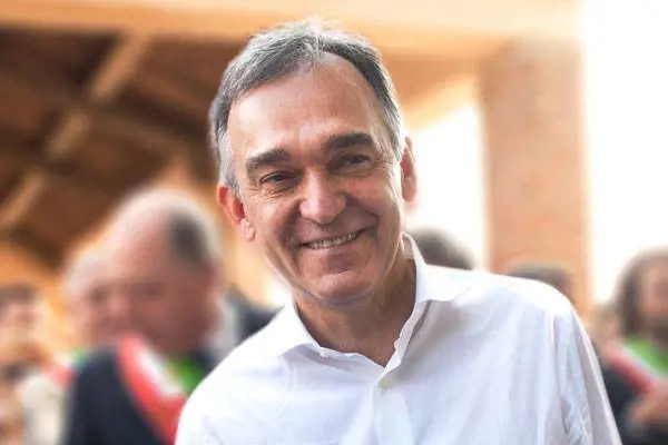 Toscana, indagato il governatore Rossi per il bando del Tpl