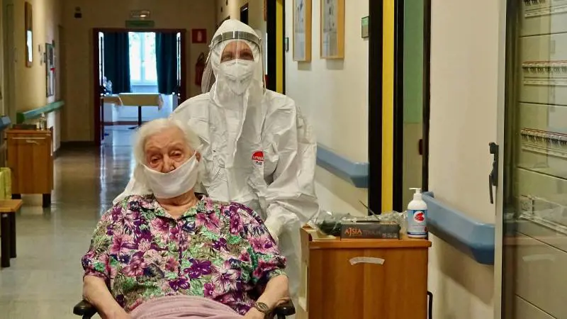 Bruna, un'ospite della struttura per anziani Itis di Trieste 