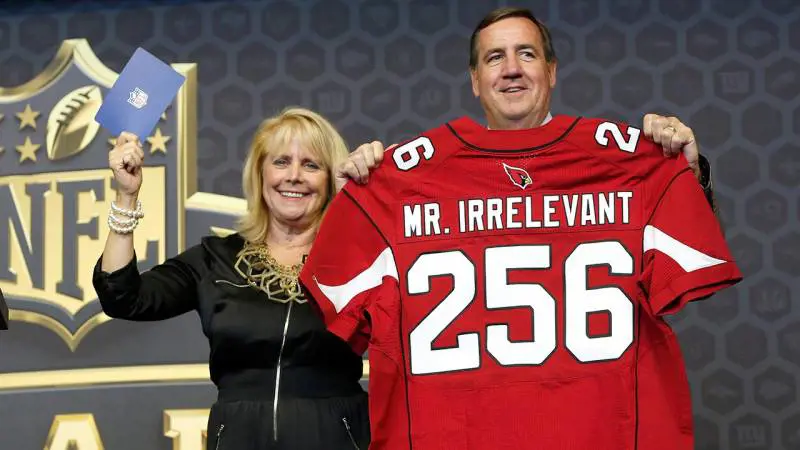 Così il football Usa celebra ogni anno "mister Irrelevant"