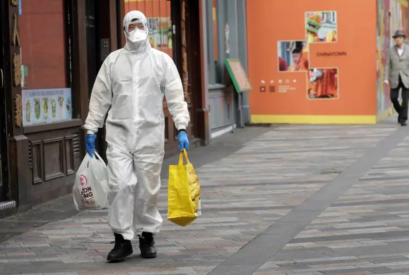 Covid-19, record di morti in Gran Bretagna: 32 mila deceduti