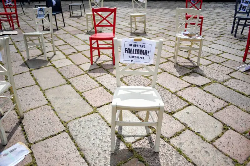 Industria e commercio peggio del previsto. La "spinta" di Bankitalia