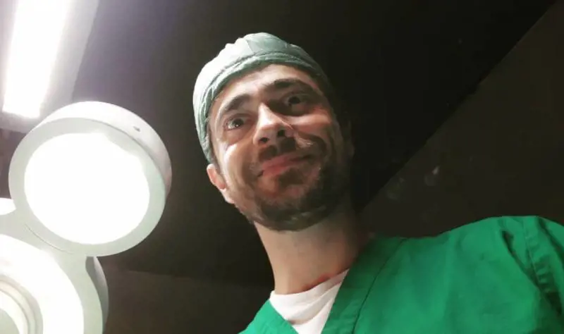 "Nella mia Jungla si può ridere su tutto. Sul virus e sui santi"