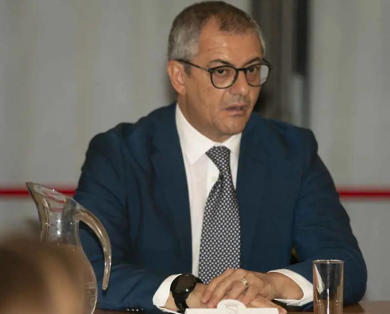 Già pronta un'altra poltrona per il dimissionario Basentini