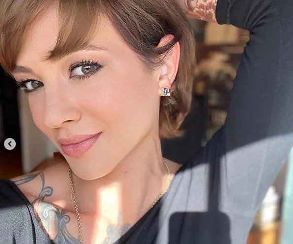 Foto hot della Argento? Finisce male In 3000 decidono di abbandonarla
