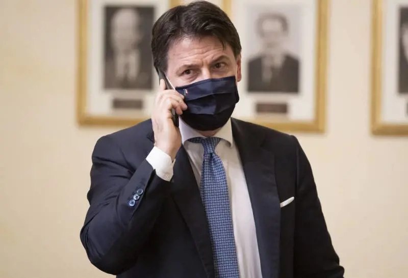 Il premier inguaiato si butta su un dossier anti Lombardia