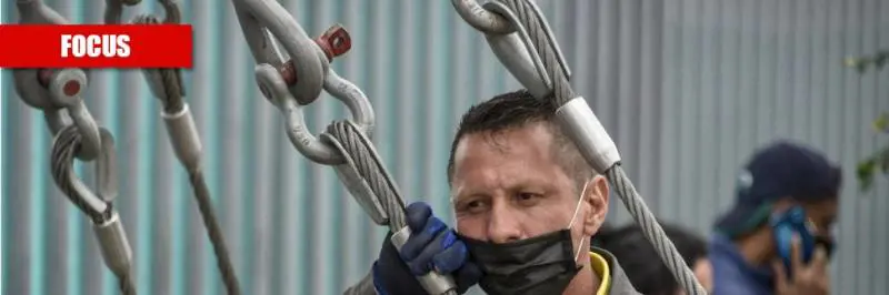 Ong pronte a levare le ancore: così riparte l'assedio all'Italia