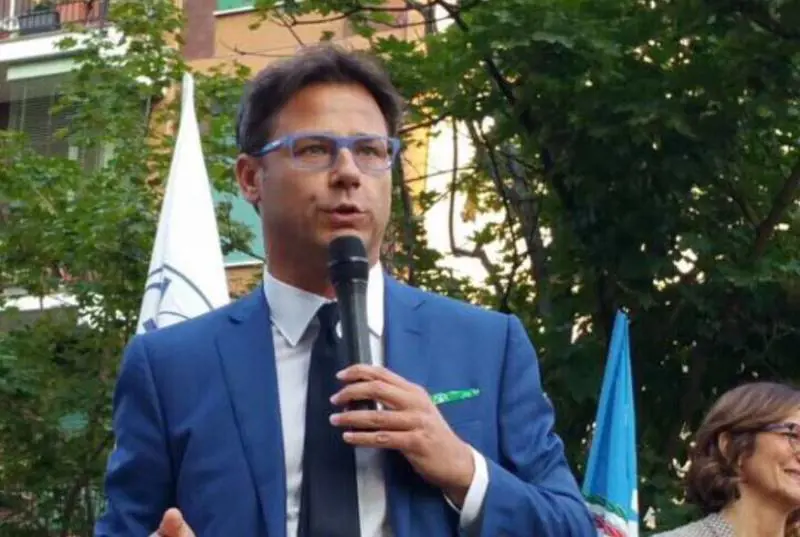 "Un lombardo vale di più": bufera sull'europarlamentare leghista