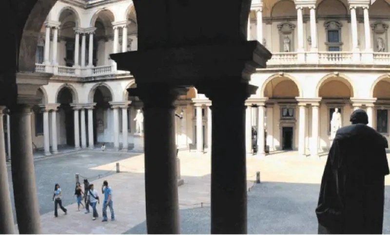 Riapre la biblioteca Braidense, domani Cenacolo e Pinacoteca
