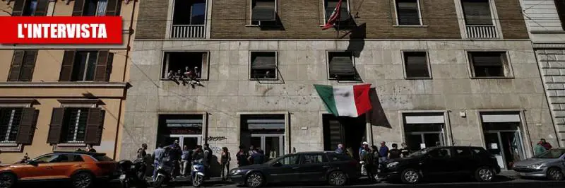 Casapound accusa la Raggi: "Omertà mafiosa sui rave abusivi della sinistra"
