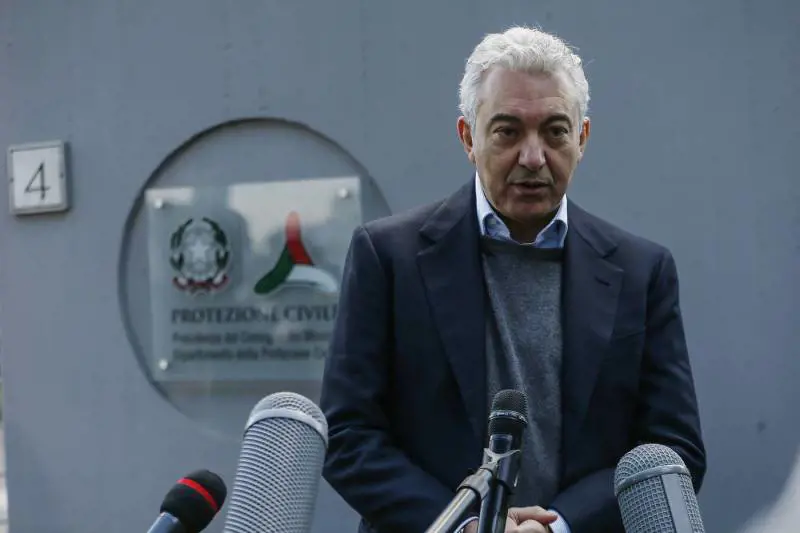 La "trasparenza" di Arcuri. Ha in mano un miliardo ma non dice come lo usa