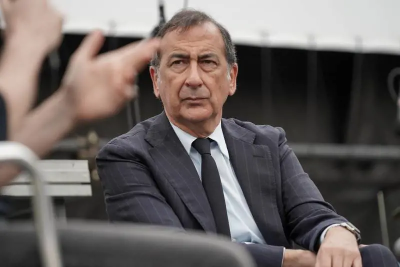 Sala contro il governo. "Lockdown sbagliato. Meglio anziani a casa"