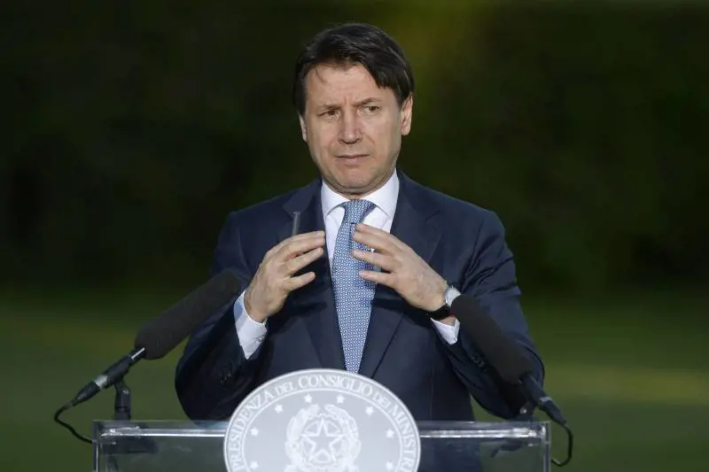 Conte chiude gli Stati Generali. Ma la sua passerella è un flop