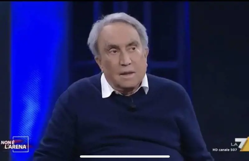 Il gip di Napoli libera Fede e bacchetta i pm: "Pericolo di fuga impensabile"