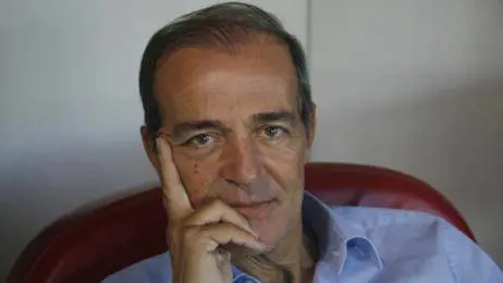 "Infermieri, imprenditori, prof e poliziotti: il mio noir nato ai tempi del Coronavirus"