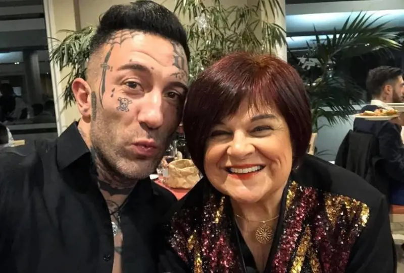 Sul web danno della nana alla deputata Pezzopane. Il fidanzato: "Fate schifo"