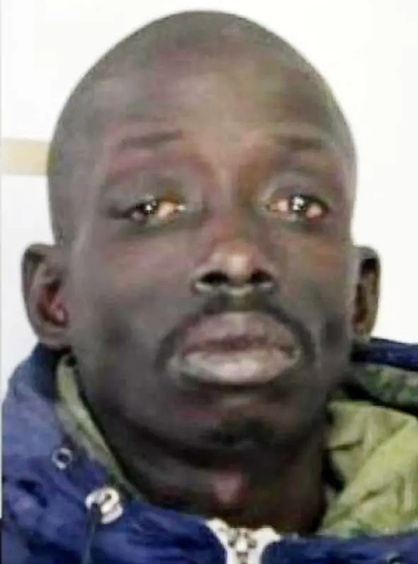 Furti, calci e pugni ad anziani: la rabbia choc del senegalese