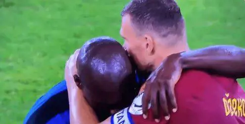 Il colloquio segreto tra Dzeko e Lukaku: tifosi insospettiti sui social