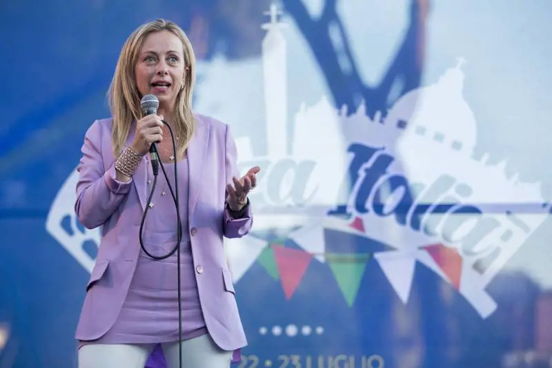 Così Meloni sfida il M5s: "A me i voti dei grillini delusi"