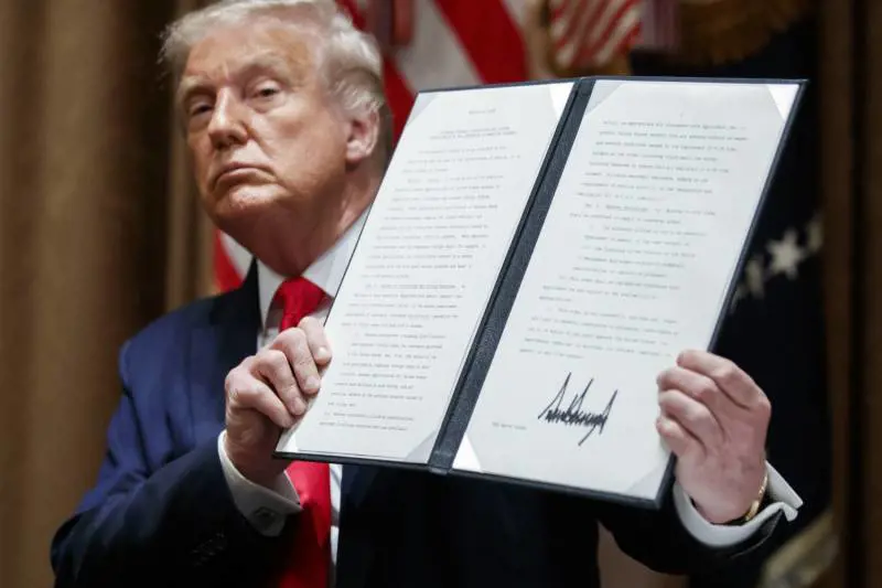 Donald Trump indagato da un giudice dem per frode bancaria