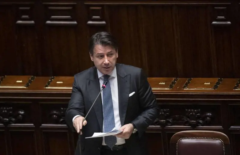 Conte assediato cede sul Cts: atti desecretati