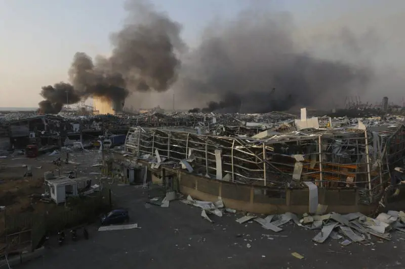 "I silos di nitrato sono la nostra bomba atomica". Le (vecchie) minacce di Nasrallah mettono i brividi