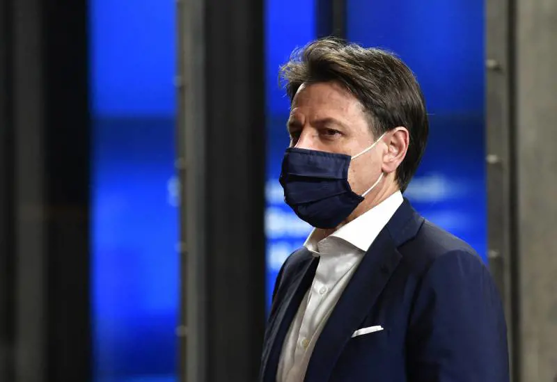 Giallo sul verbale che scotta. Conte disse ai pm: "Mai visto"
