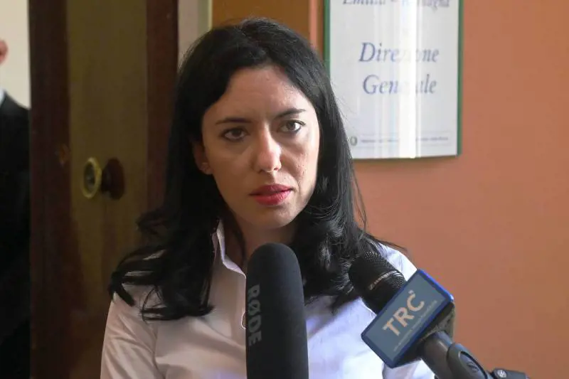 Il retroscena: la telefonata di fuoco tra Conte e Azzolina. Cosa si sono detti
