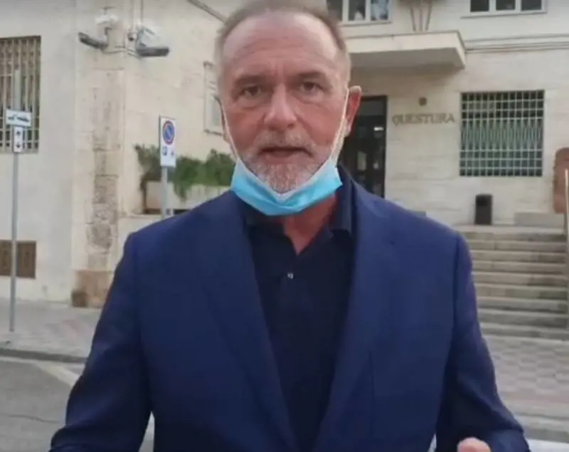 "Da contagi zero a untori". ​Altra denuncia per Conte