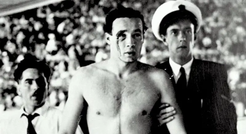 Quel sangue di libertà dalla piazza alla piscina