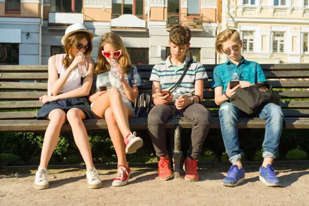 Ansia in adolescenza? Il cuore da adulti è a rischio