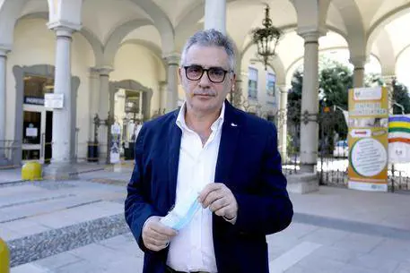 "Ora mi guardo le spalle...": Pregliasco e il terrore dei No-Vax