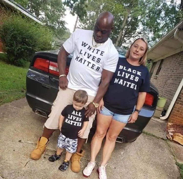 "Qui All Lives Matter". La lezione della coppia che ora stupisce gli Usa