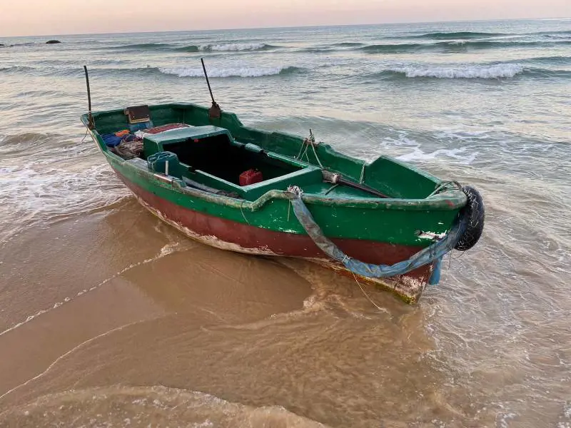 Il Viminale svuota Lampedusa? Inutile: non ferma l'invasione