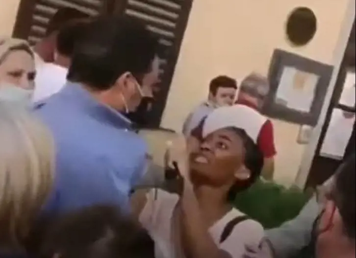 Il sospetto sull'attacco a Salvini: "Gesto di magia nera tribale..."