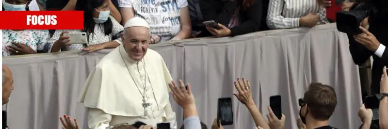 Un'immigrazione senza muri: ecco il piano di papa Francesco