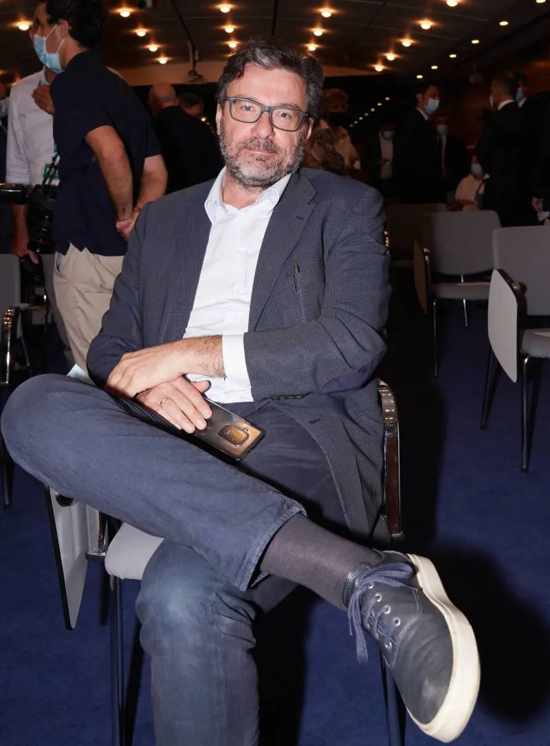 L'ex Ilva a rischio stop. Giorgetti gioca la carta della nazionalizzazione