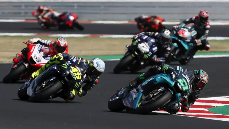 Motogp, beffa finale per Rossi. A Misano prima gioia per Morbidelli