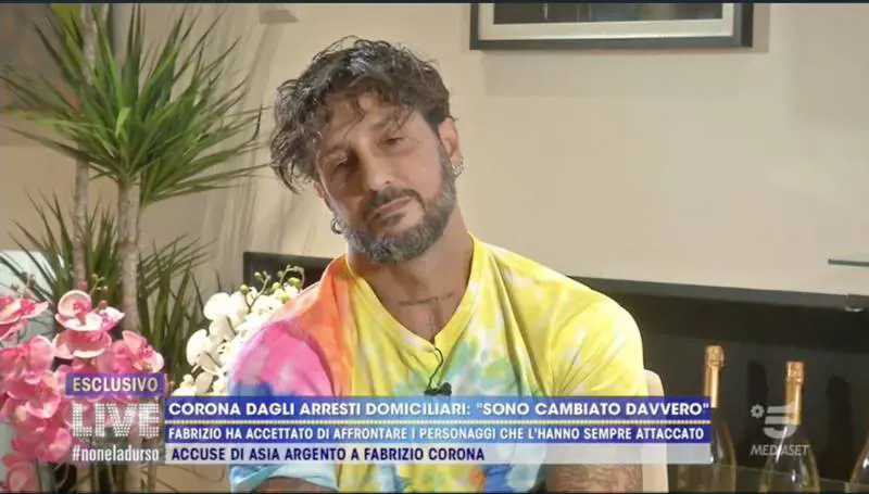 Caso Genovese, spunta l'ombra di Corona: "È l'agente delle due vittime"