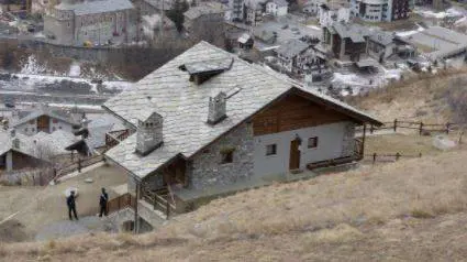 La Franzoni non paga. E Taormina pignora la villa di Cogne