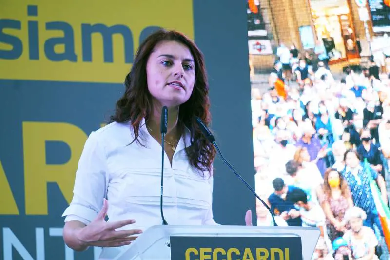 "Molestata da un adulto a 15 anni. Lo conoscevo". La confessione della Ceccardi