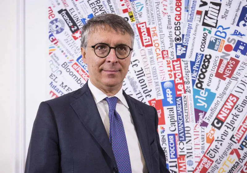 Cantone entra a gamba tesa: "Blocco l'inchiesta su Suarez"