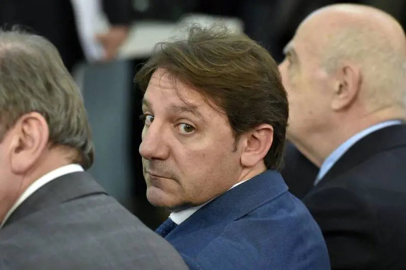 Salvini tagliò lo stipendio. Ma poi Di Maio favorì Tridico