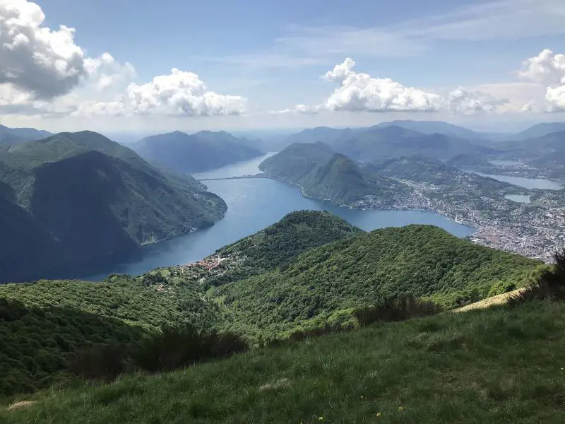 Sulle orme dei re seguendo l'acqua dalla Svizzera al Po