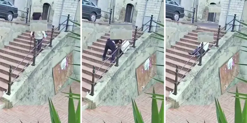 Pesta e deruba anziano disabile e va al bar: ecco il video choc