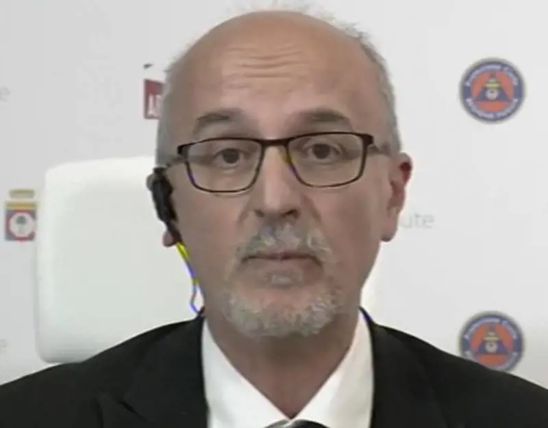 Letta fa fuori Lopalco