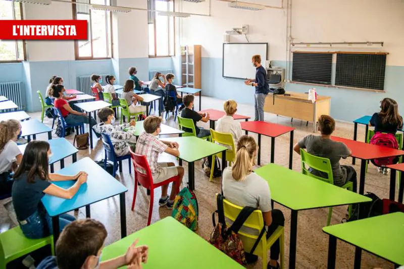 "Balzo della curva di diffusione, poi il virus colpirà tutti quanti"