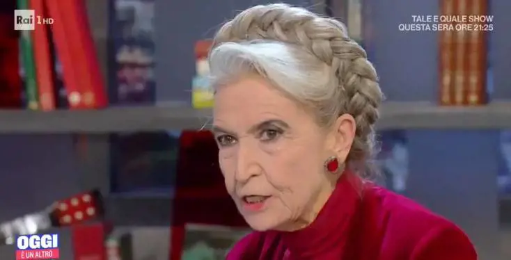 Gaffe di Barbara Alberti: "Franca Valeri è morta?". Gelo in studio