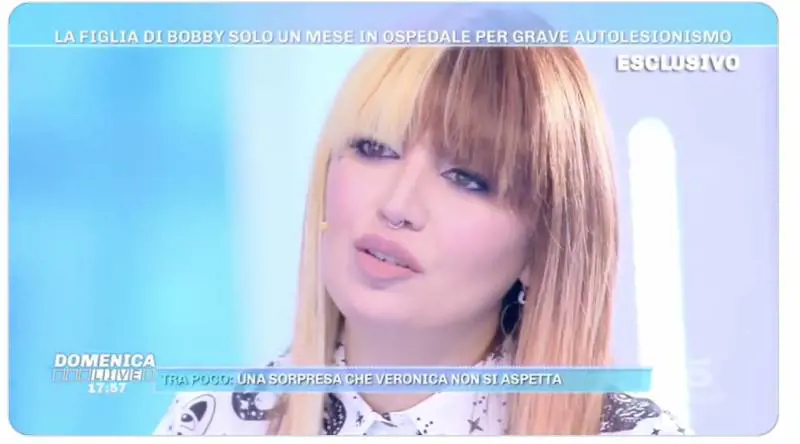 Racconto choc sulla figlia di Bobby Solo: "Trovata in una pozza di sangue per autolesionismo"