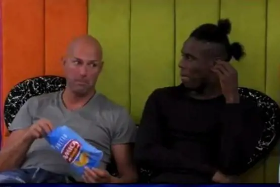 Stefano Bettarini ha bestemmiato? Il video che fa insorgere il web 