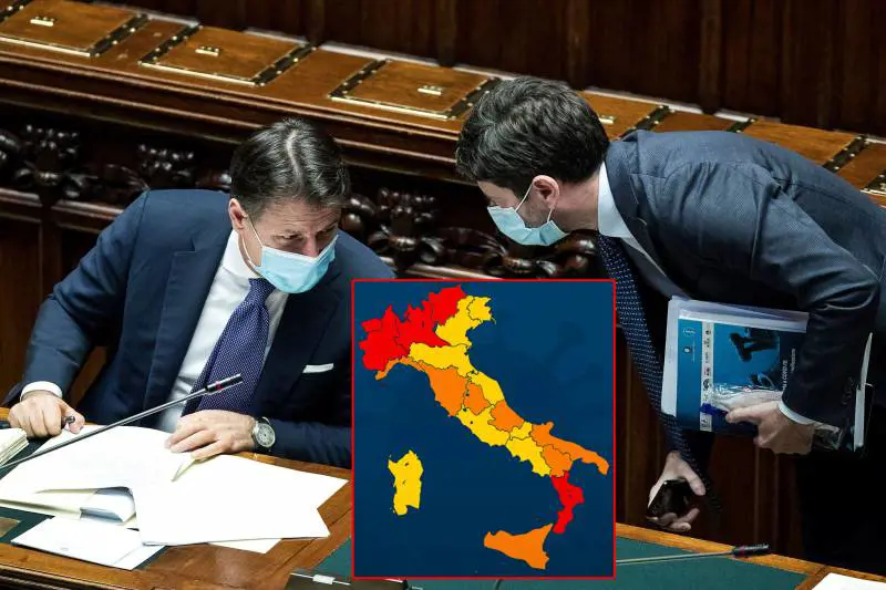 Regioni, cambia il "semaforo": da mercoledì la prima stretta